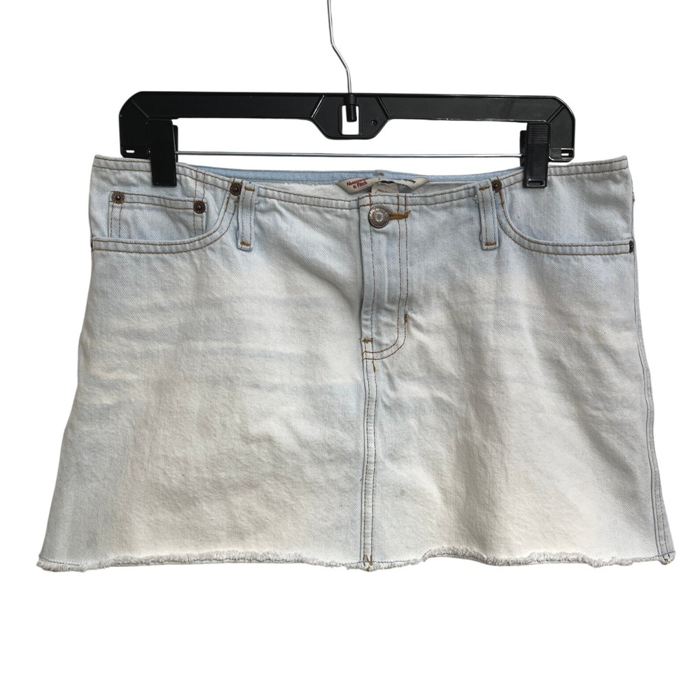 Y2K Abercrombie & Fitch Low Rise Denim Micro Mini Skirt Light Wash Raw Hem 8